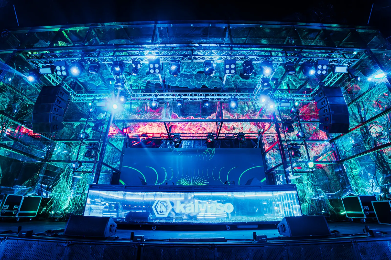 Kalypso Club Zrce Beach — Club-Gelände und Floor (5)