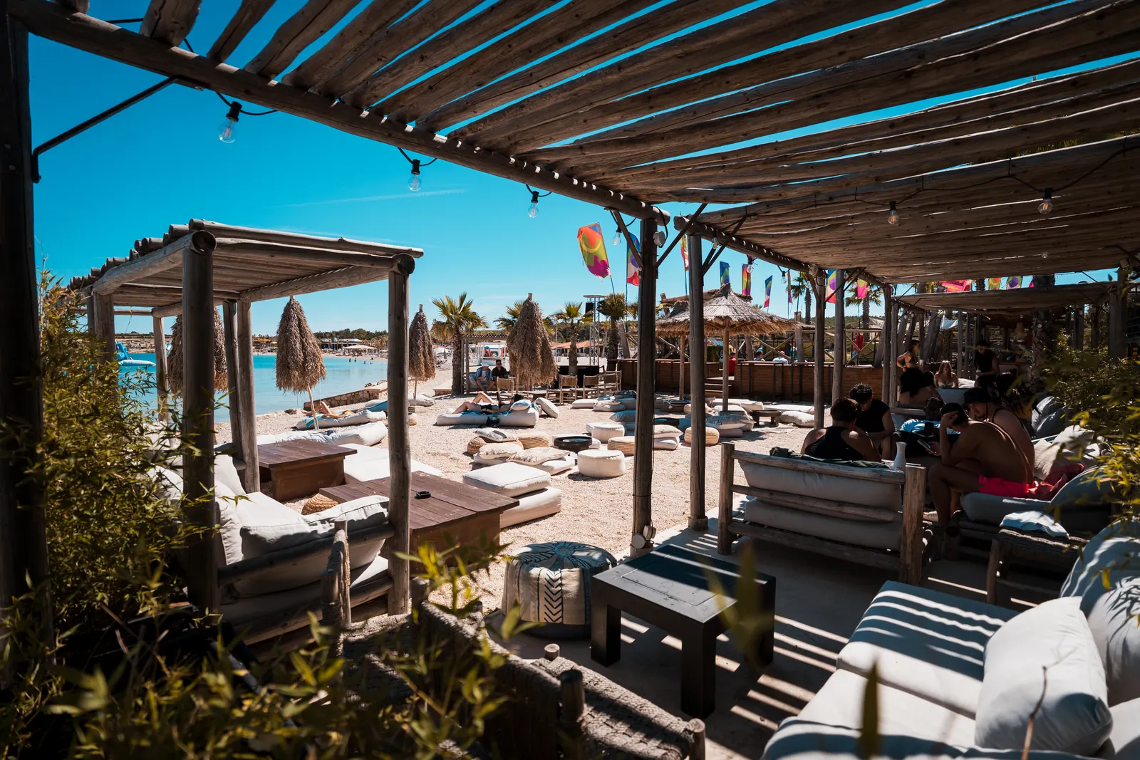 Kalypso Club Zrce Beach — neue Pool-Area mit Strandzugang (4)